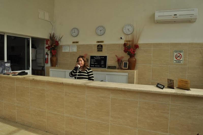 Hotel Go Inn Монклова Екстериор снимка